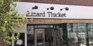 lizards thicket hours